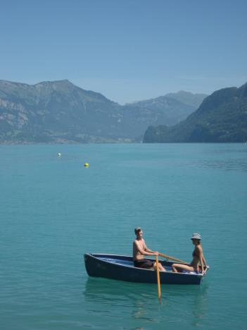 Brienzersee 095.jpg   11kb   26.03.2021 22:38:22